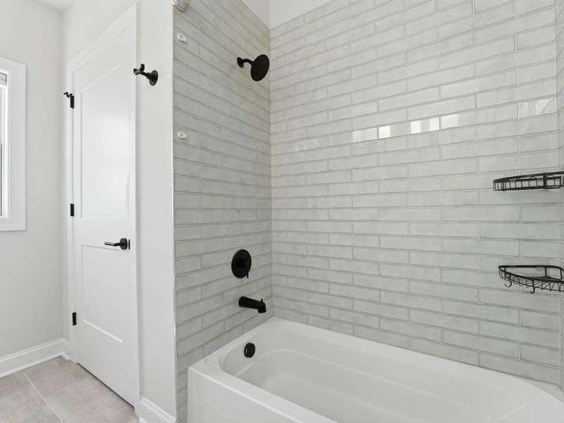5233 Highpointe Lakes Drive , Unit 301, Westerville, OH 43081 Photo 14
