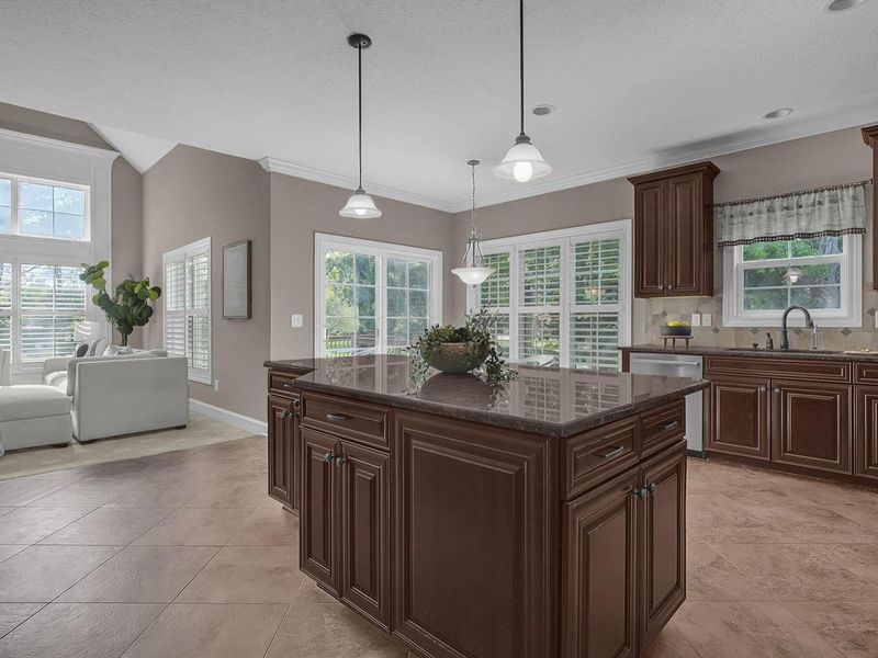 5704 Juliana Place, Columbus, OH 43235 Photo 19