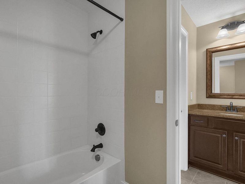 5704 Juliana Place, Columbus, OH 43235 Photo 43