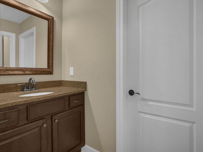 5704 Juliana Place, Columbus, OH 43235 Photo 44