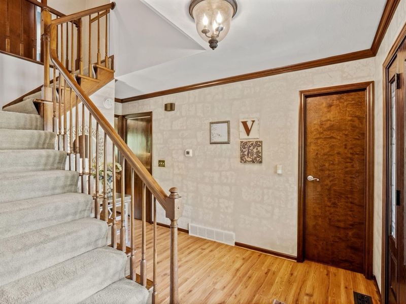 1016 Melinda Drive, Westerville, OH 43081 Photo 7