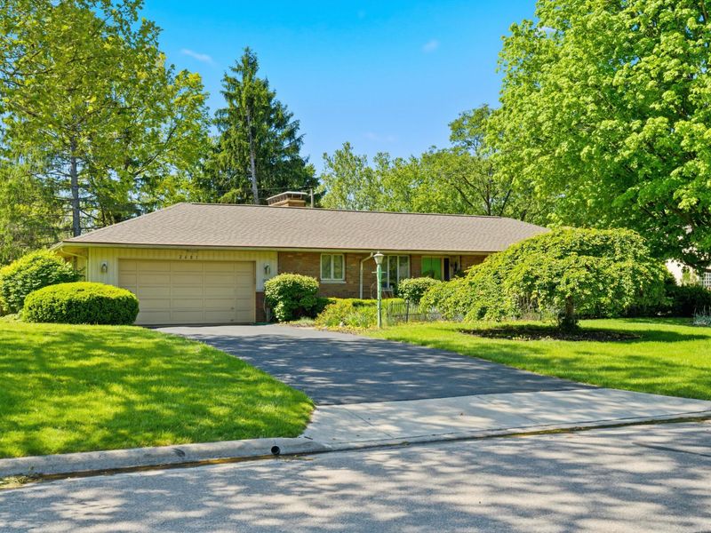 2681 Donna Drive , Upper Arlington, OH 43220 Photo 2