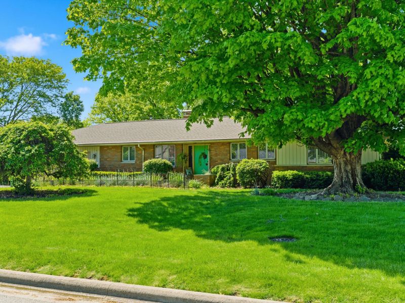 2681 Donna Drive , Upper Arlington, OH 43220 Photo 3