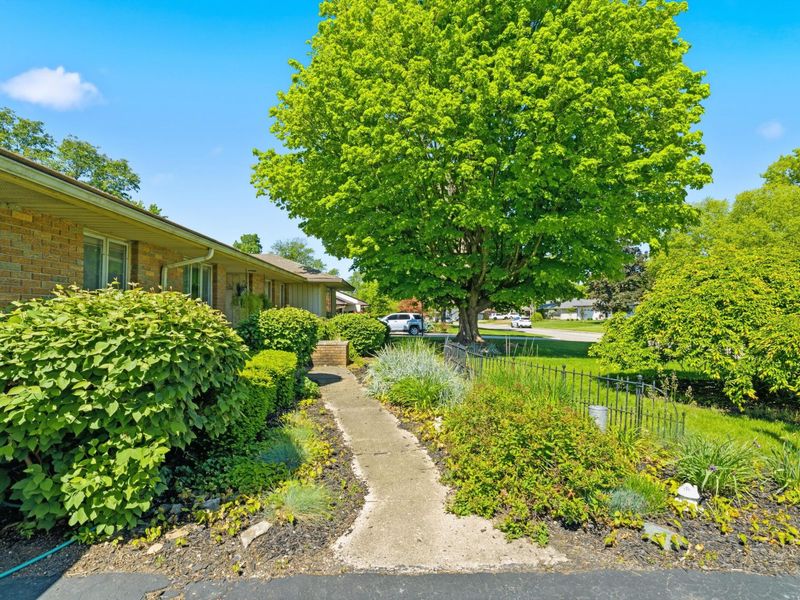 2681 Donna Drive , Upper Arlington, OH 43220 Photo 5