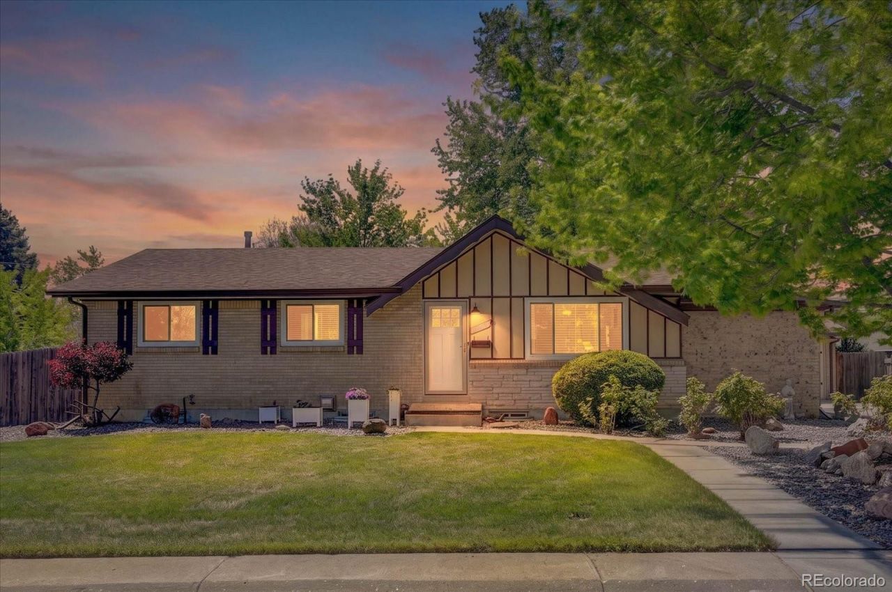 3630 W Saratoga Avenue, Littleton, CO 80123 Main Photo