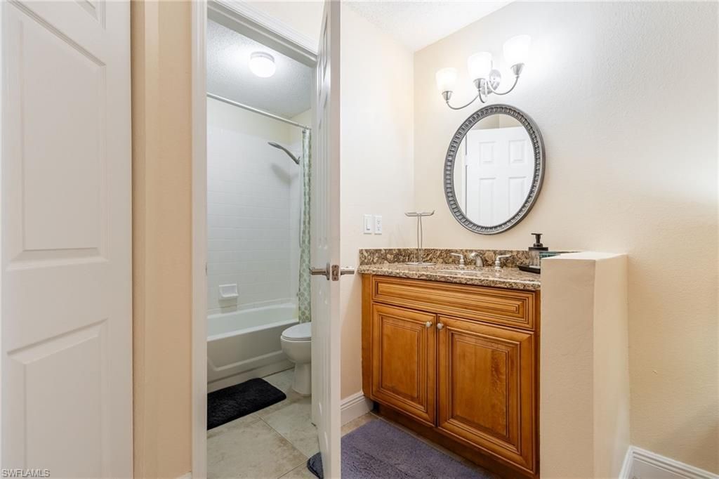 12581 Equestrian Cir, Unit 1016, Fort Myers, FL 33907 Photo