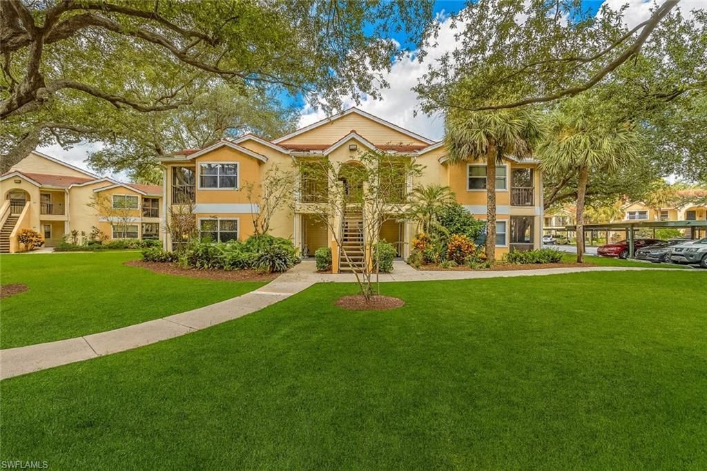 12581 Equestrian Cir, Unit 1016, Fort Myers, FL 33907 Photo
