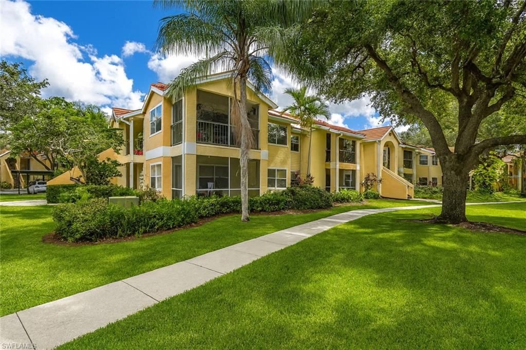 12581 Equestrian Cir, Unit 1016, Fort Myers, FL 33907 Photo