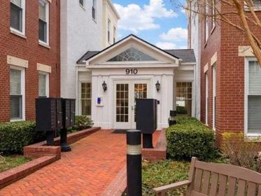 910 POWHATAN STREET , Unit 304S, ALEXANDRIA, VA 22314