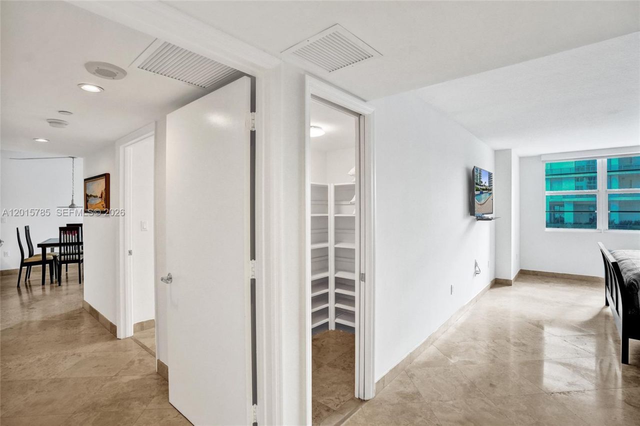 6917 Collins Ave, Unit 503, Miami Beach, FL 33141 Photo