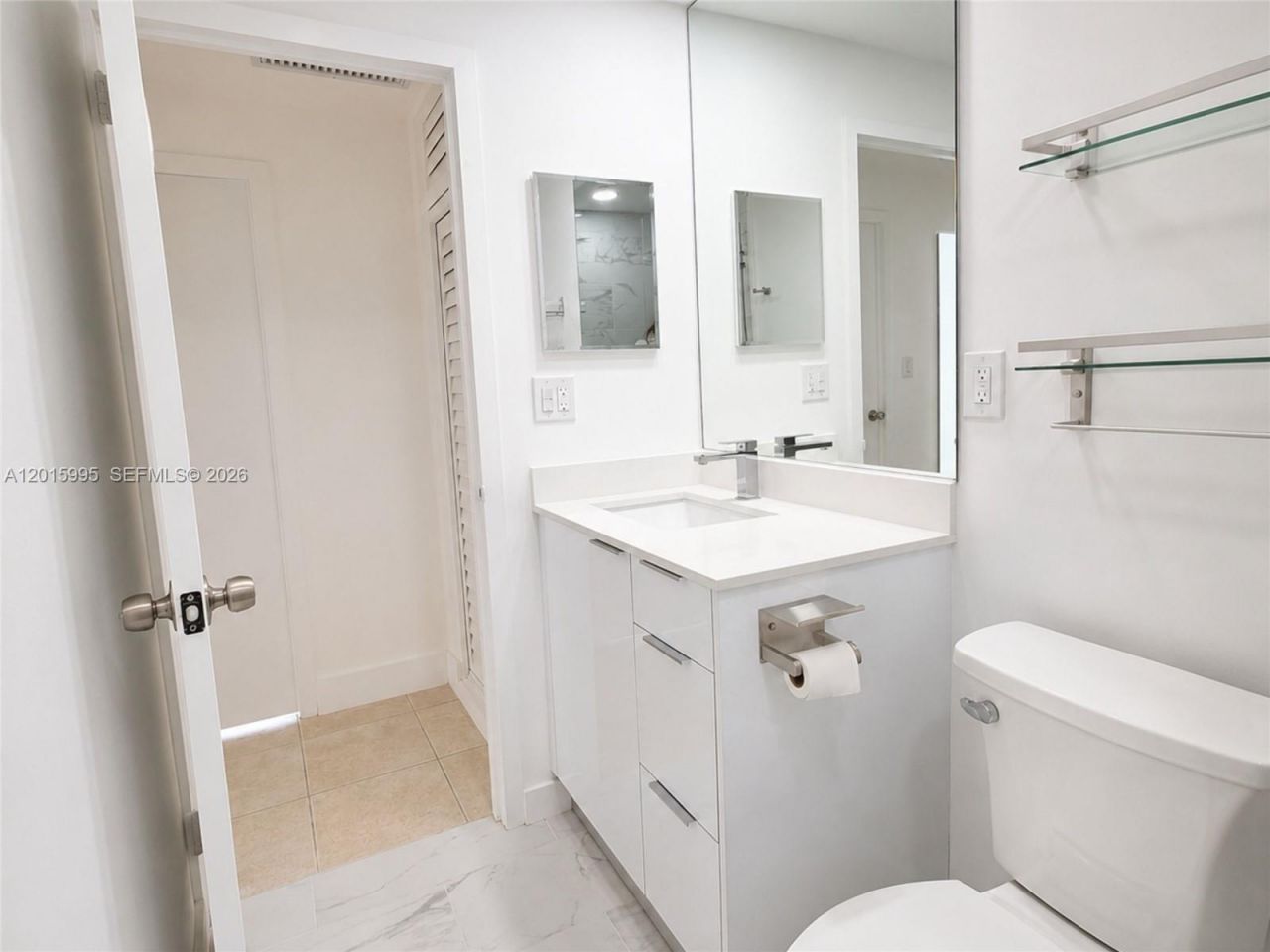 1408 Brickell Bay Dr, Unit 1104, Miami, FL 33131 Photo