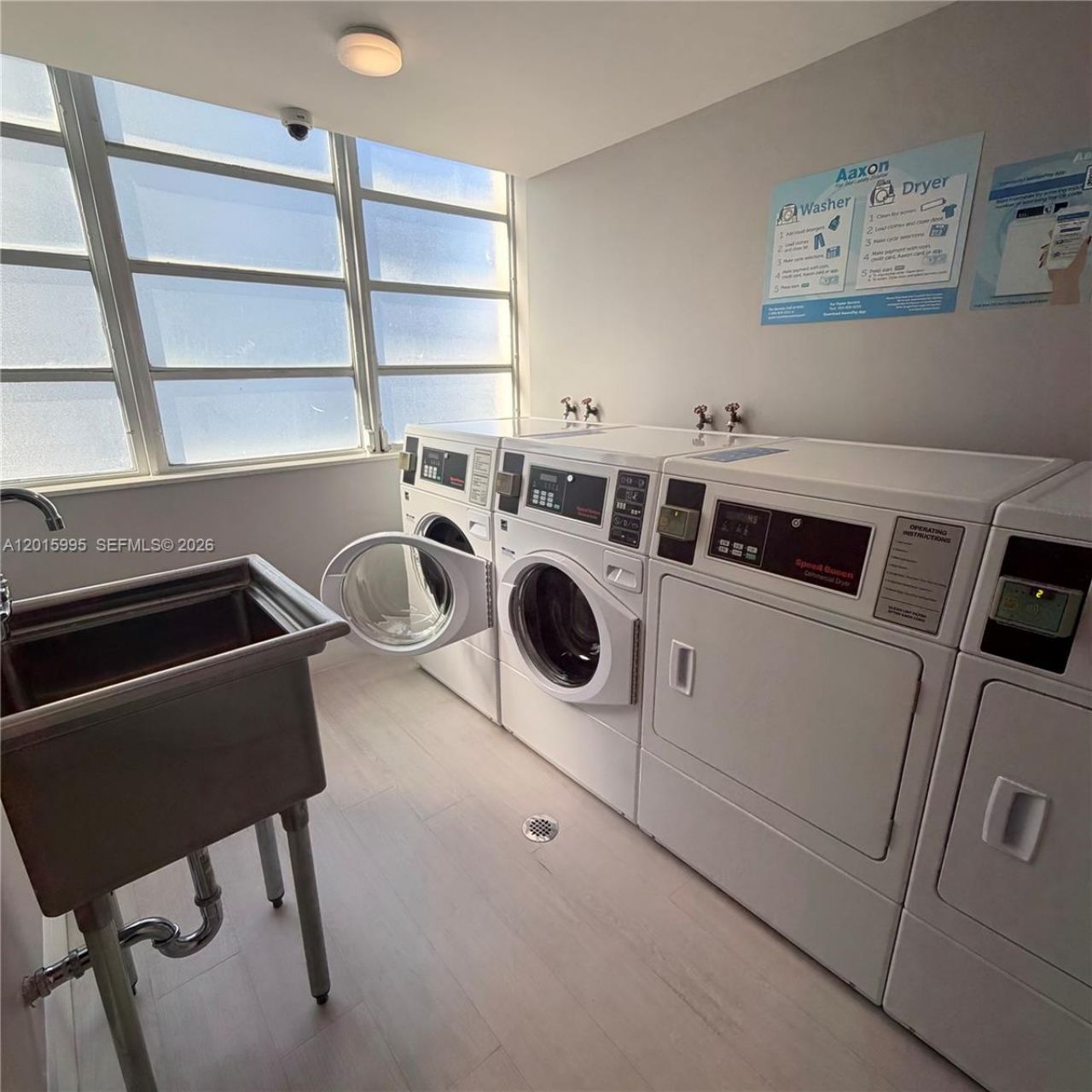 1408 Brickell Bay Dr, Unit 1104, Miami, FL 33131 Photo