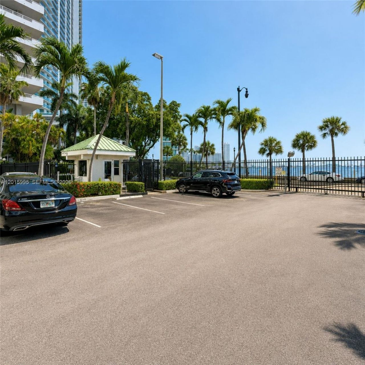 1408 Brickell Bay Dr, Unit 1104, Miami, FL 33131 Photo