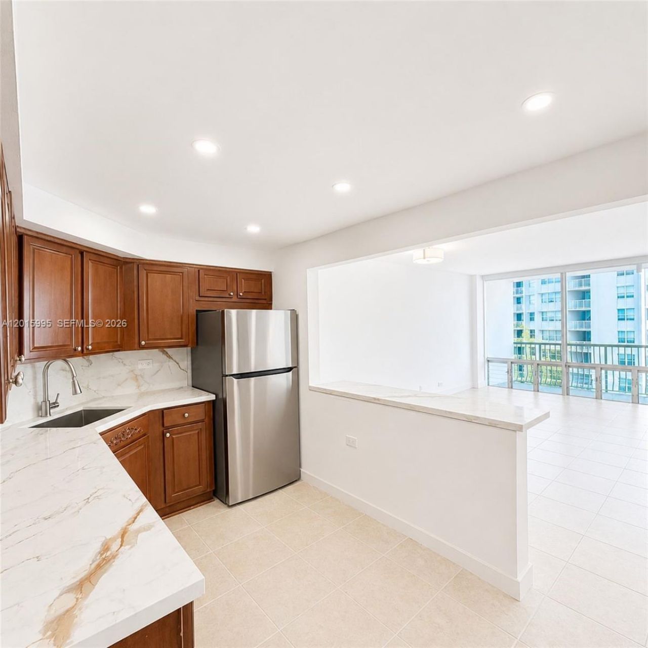 1408 Brickell Bay Dr, Unit 1104, Miami, FL 33131 Photo