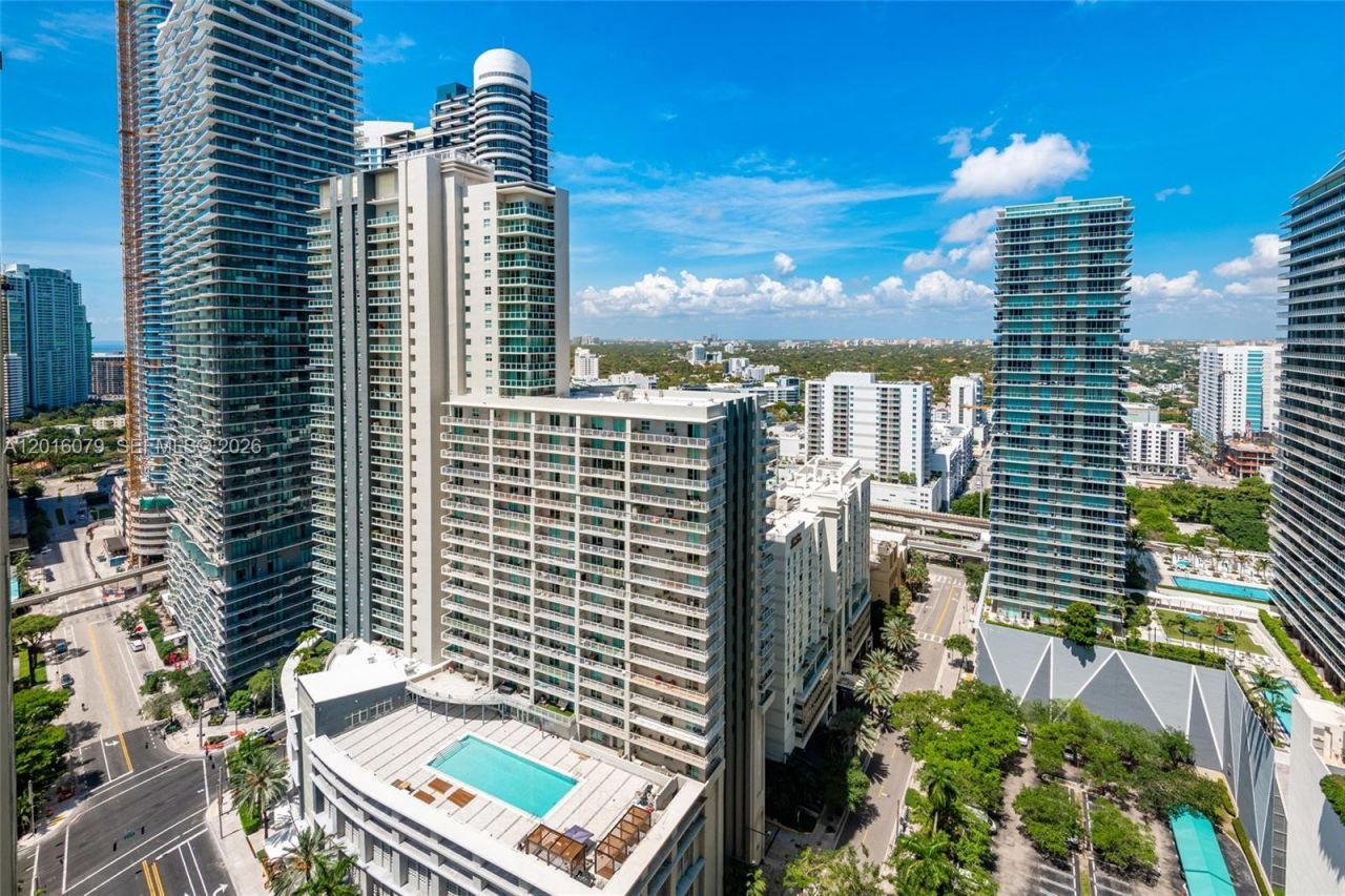 1080 Brickell Ave, Unit 2803, Miami, FL 33131 Photo
