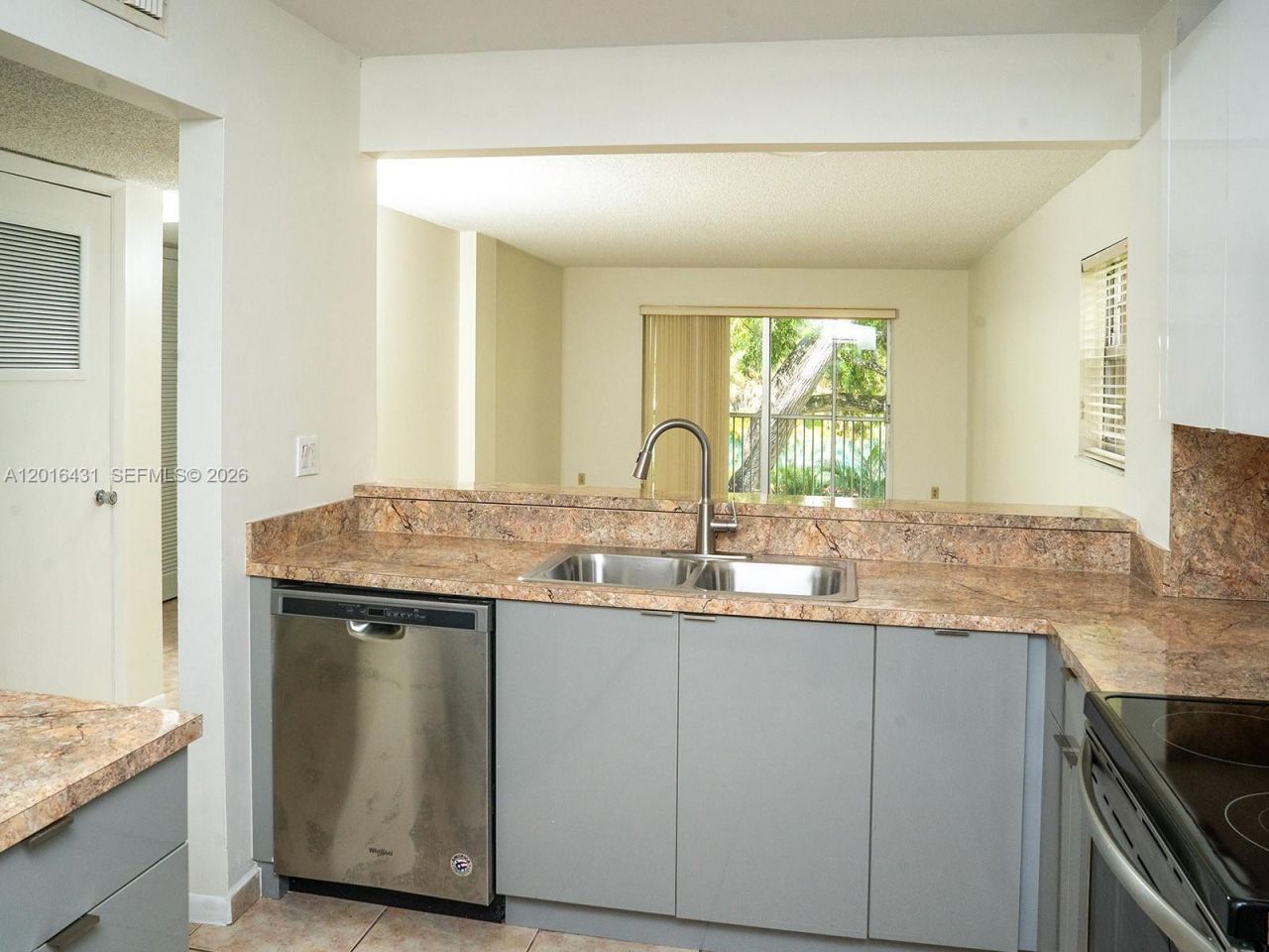 1100 NW 87th Ave, Unit 308, Coral Springs, FL 33071 Photo