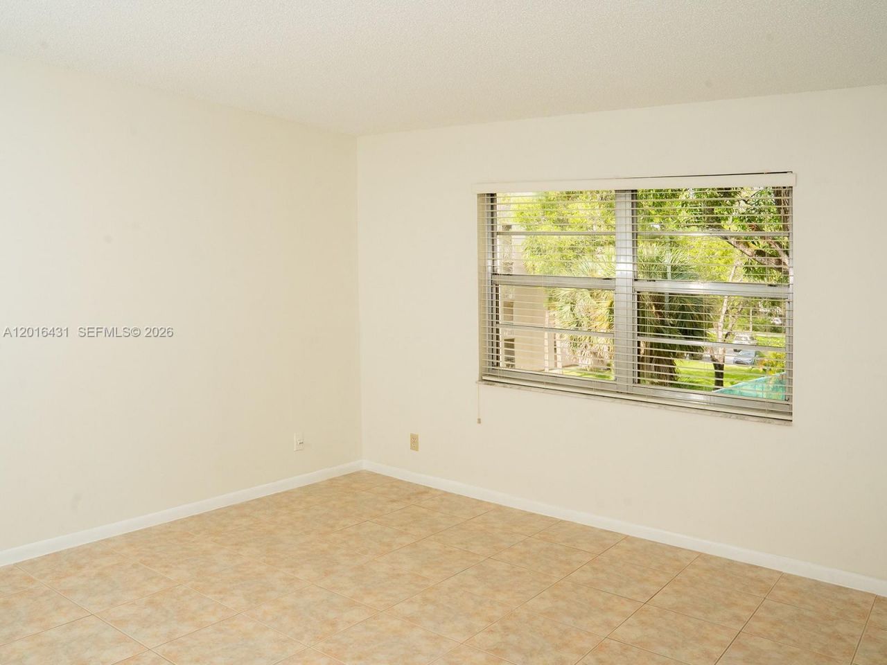 1100 NW 87th Ave, Unit 308, Coral Springs, FL 33071 Photo