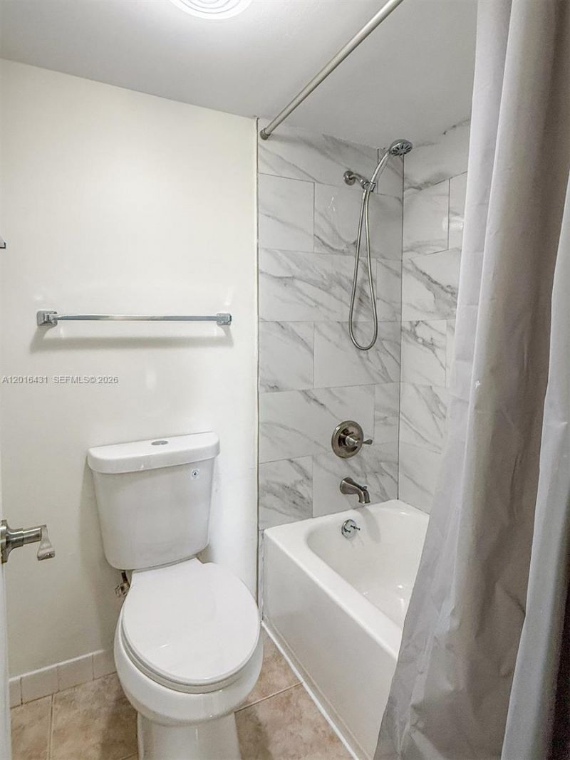 1100 NW 87th Ave, Unit 308, Coral Springs, FL 33071 Photo