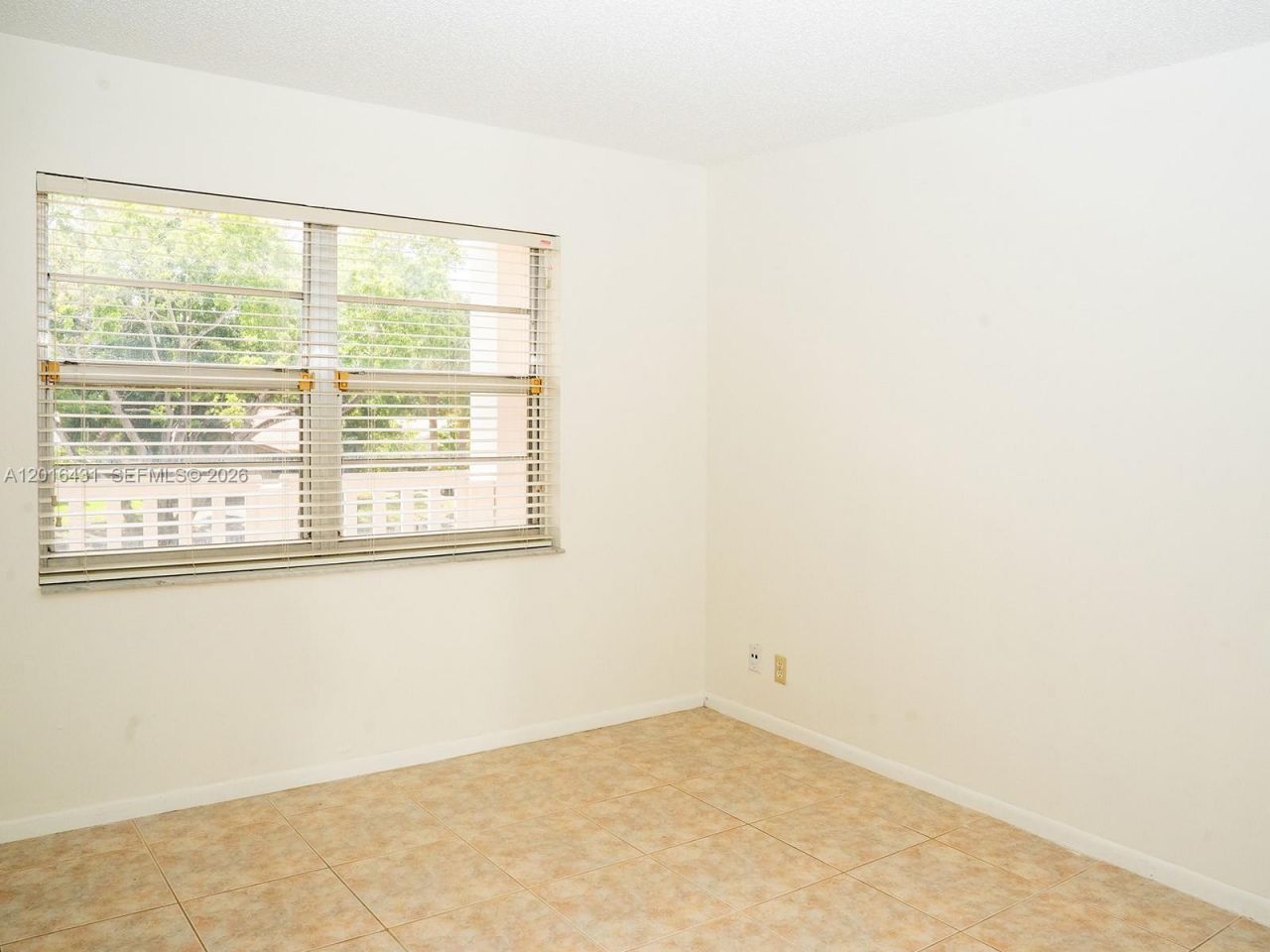 1100 NW 87th Ave, Unit 308, Coral Springs, FL 33071 Photo
