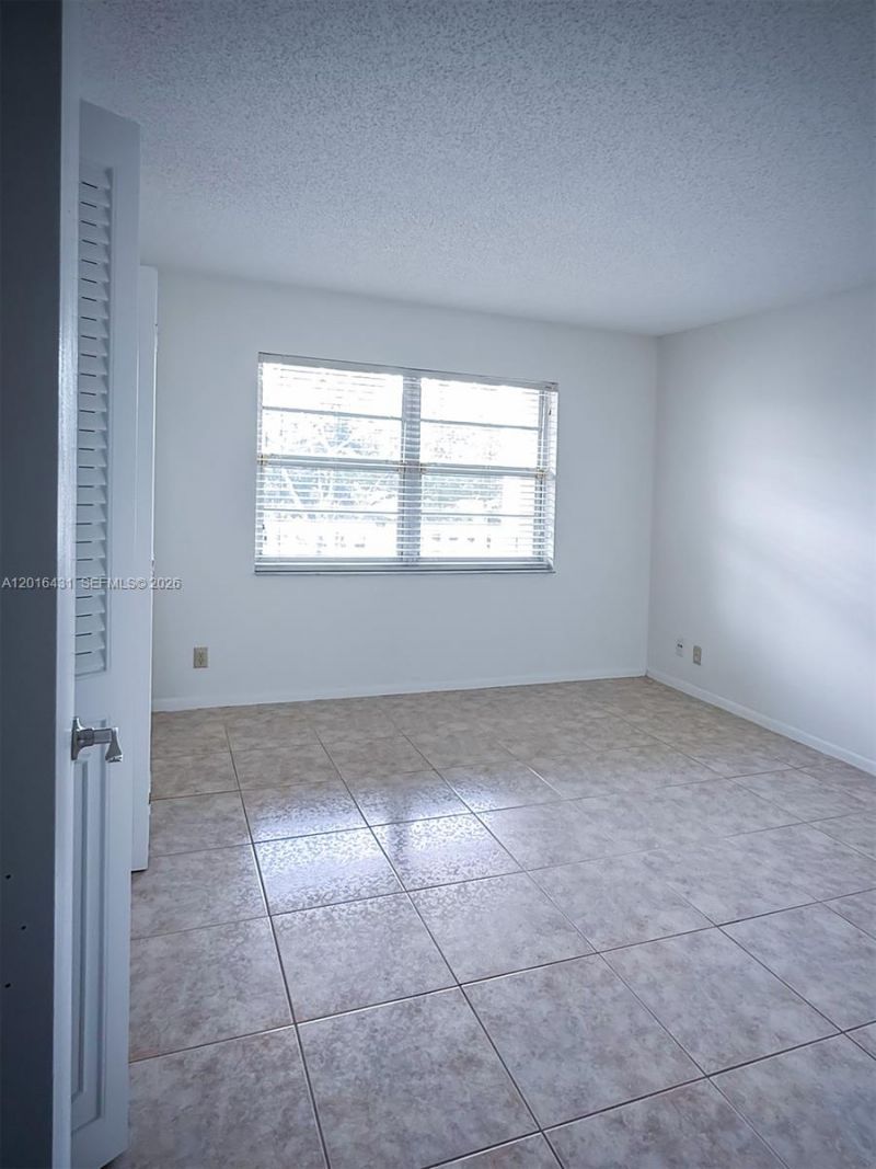 1100 NW 87th Ave, Unit 308, Coral Springs, FL 33071 Photo