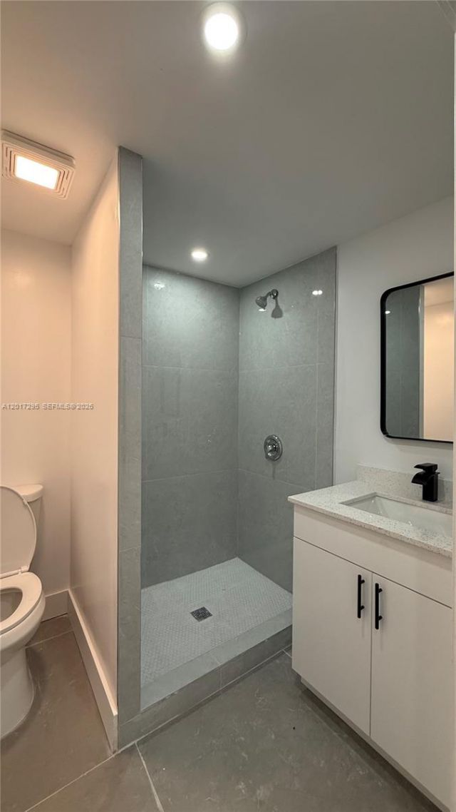 211 SW 10th Ave , Unit 5, Miami, FL 33130 Photo
