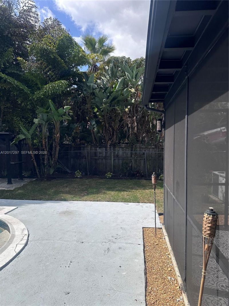 200 SE 19th St , Fort Lauderdale, FL 33316 Photo