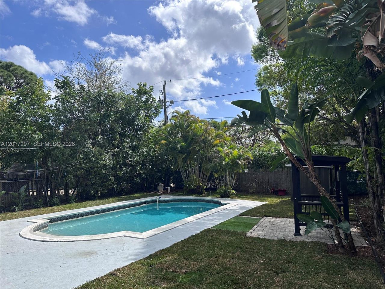 200 SE 19th St , Fort Lauderdale, FL 33316 Photo