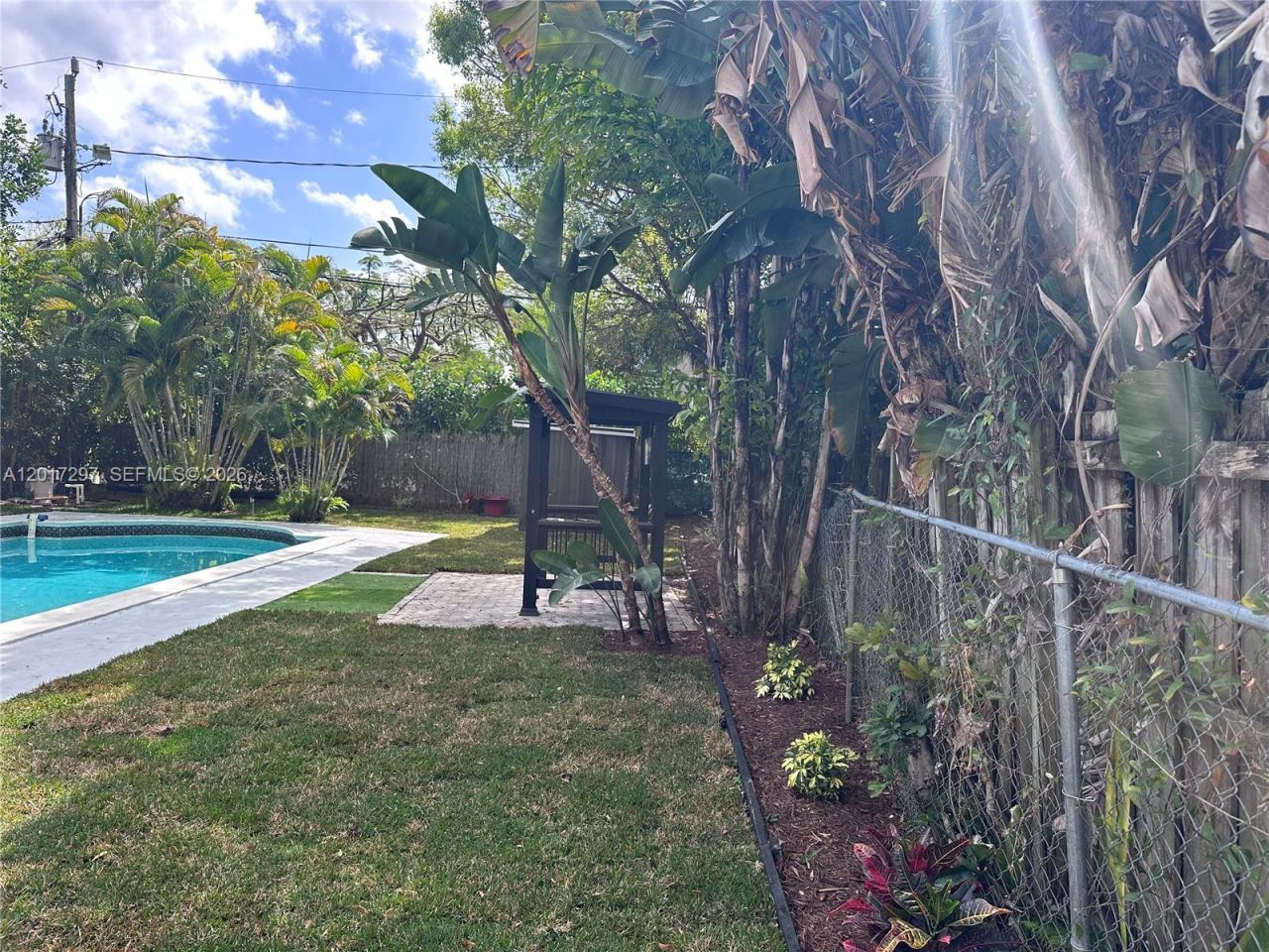 200 SE 19th St , Fort Lauderdale, FL 33316 Photo