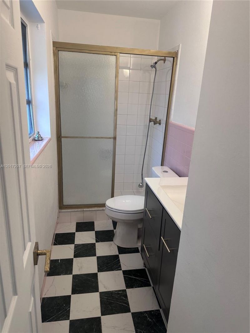 200 SE 19th St , Fort Lauderdale, FL 33316 Photo