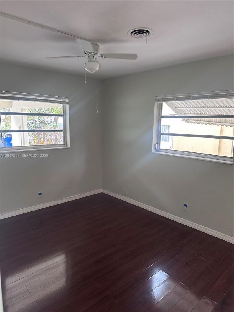 200 SE 19th St , Fort Lauderdale, FL 33316 Photo