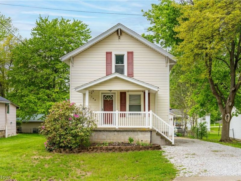 198 Stratford Avenue, Wadsworth, OH 44281 Photo 2