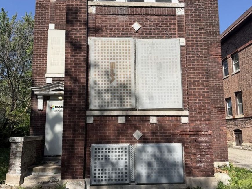Main Photo