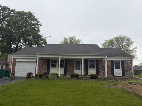 1161 Parker Lane , Buffalo Grove, IL 60089