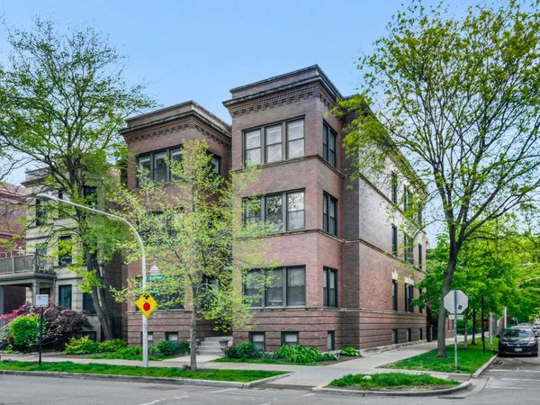 1328 W BRYN MAWR Avenue, Unit 3, Chicago, IL 60660