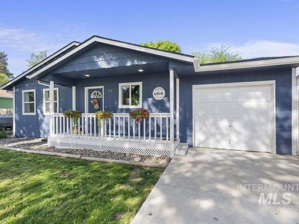 317 W Park Ave, New Plymouth, ID 83655