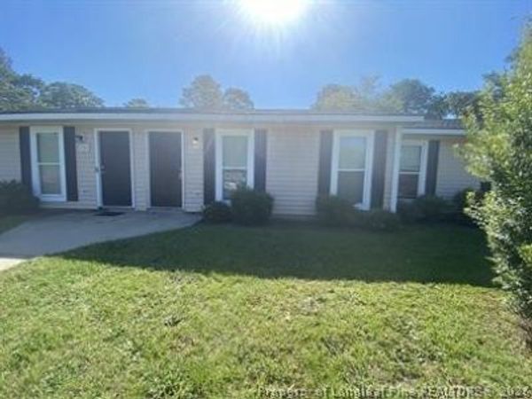 1783 Roberta Court , Fayetteville, NC 28304
