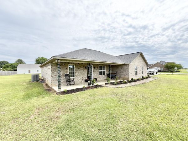 60003 Brasfield Ln., Smithville, MS 38870