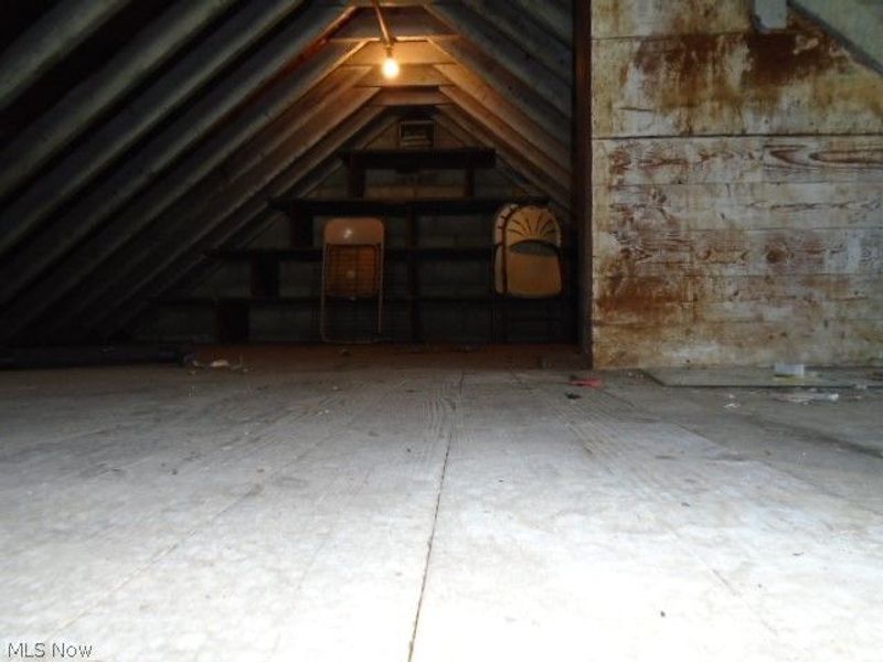 18909 Pawnee Avenue, Cleveland, OH 44119 Photo 8