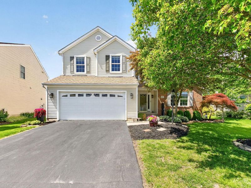2037 Fawn Meadow Drive , Marysville, OH 43040 Photo 1