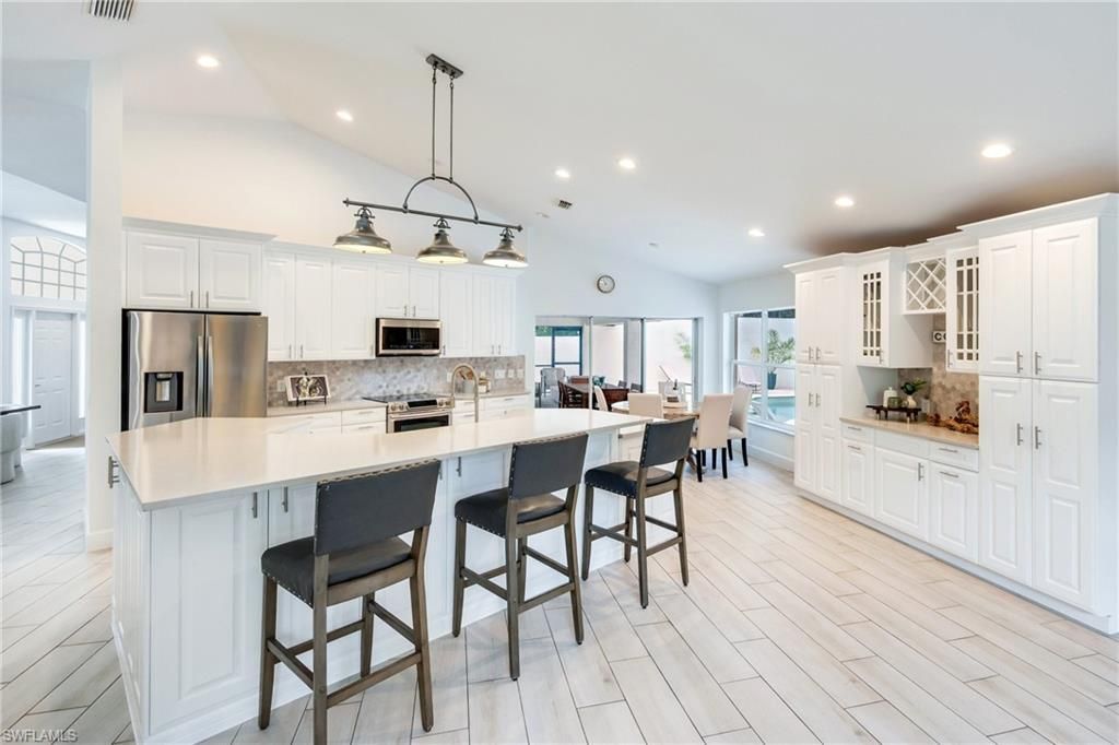 8058 Vera Cruz Way , Naples, FL 34109 Photo