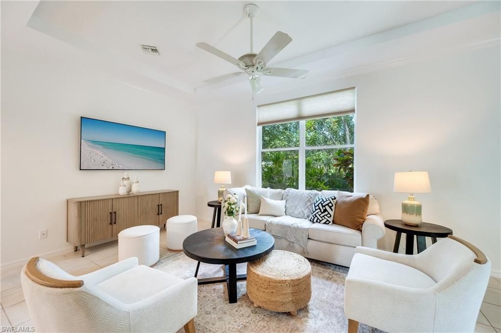 8058 Vera Cruz Way , Naples, FL 34109 Photo