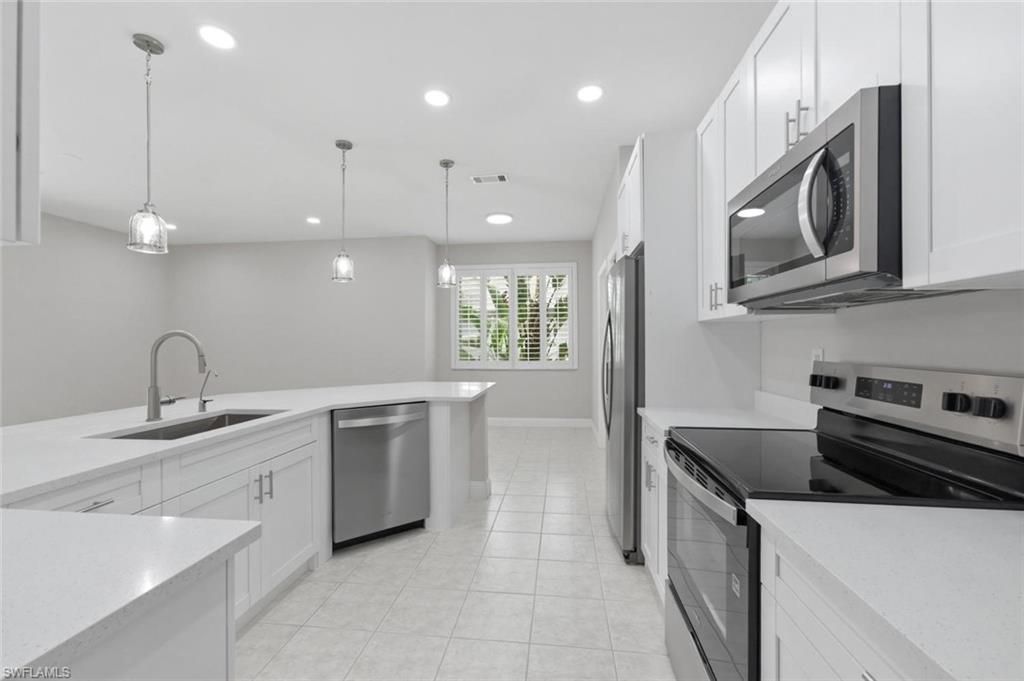 11528 Woodmount Ln , Estero, FL 33928 Photo