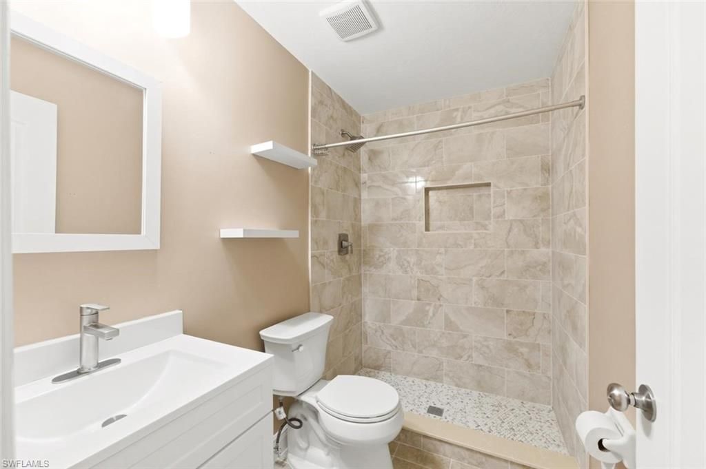 11528 Woodmount Ln , Estero, FL 33928 Photo