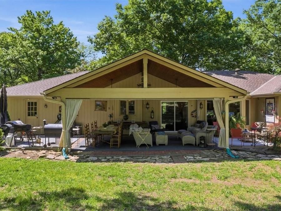 Property Image 9