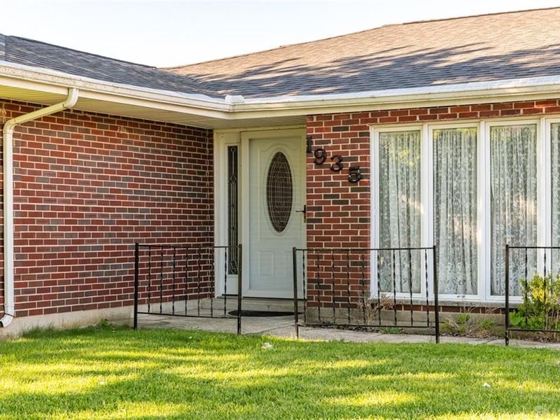 1935 Campus Drive, Fairborn, OH 45324 Photo 12