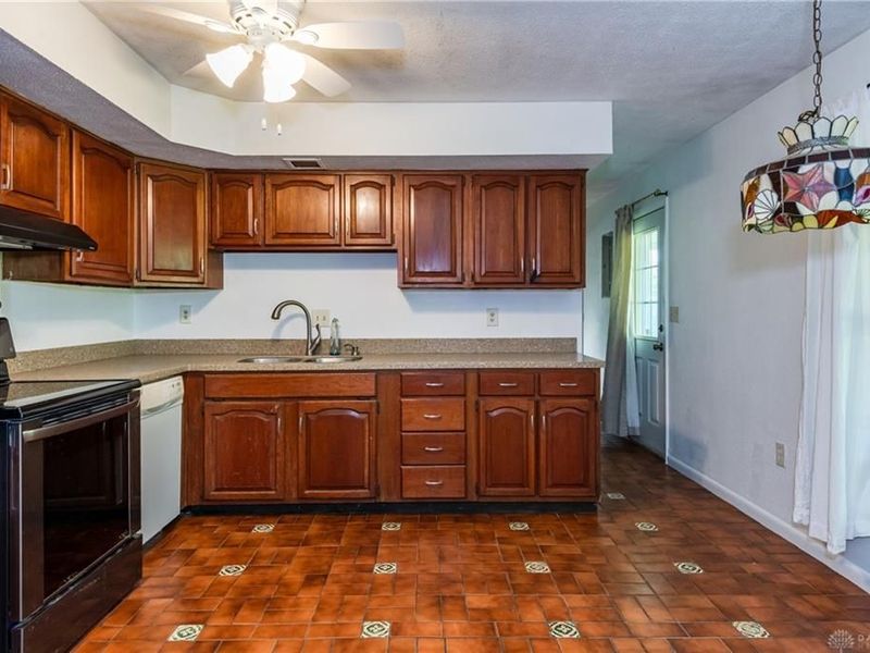1935 Campus Drive, Fairborn, OH 45324 Photo 32