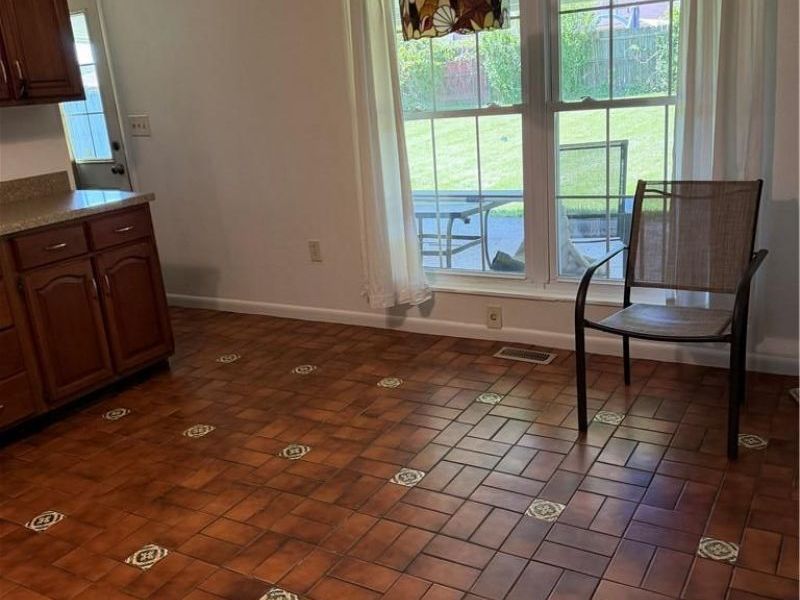1935 Campus Drive, Fairborn, OH 45324 Photo 9