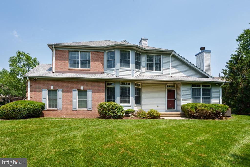 111 Saint Clair Court, Princeton, NJ 08540 Main Photo