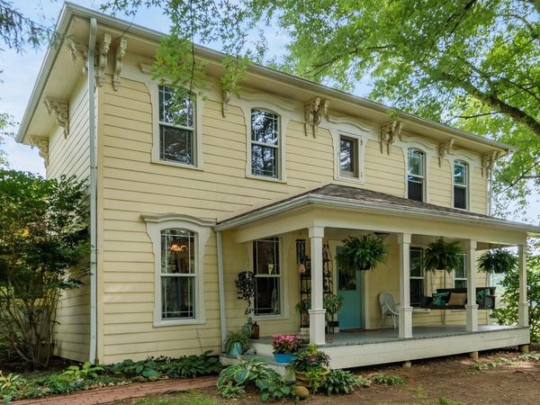 2287 Montgomery Road NE, Newark, OH 43055