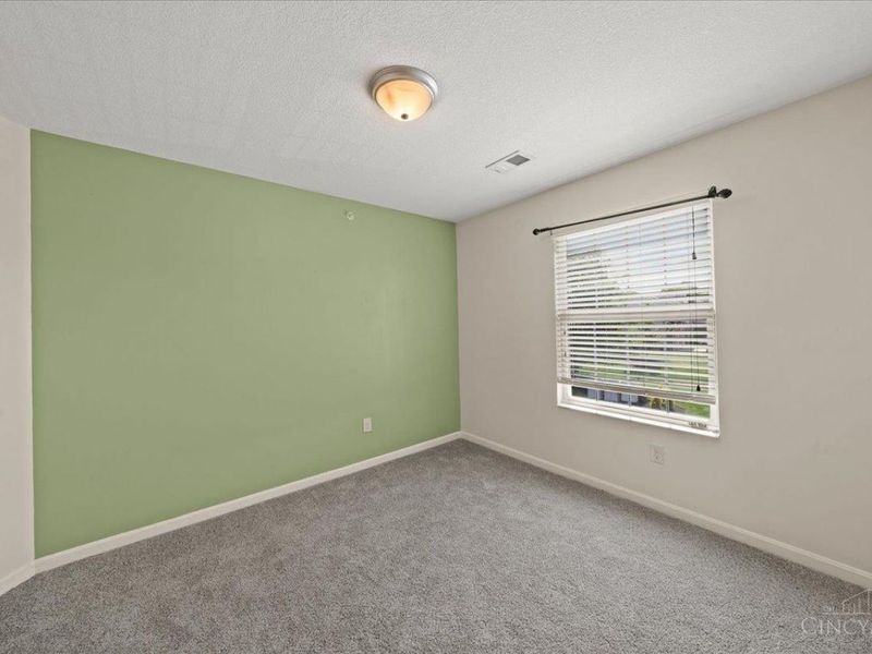 1384 Twin Spires Drive, Batavia Twp, OH 45103 Photo 12
